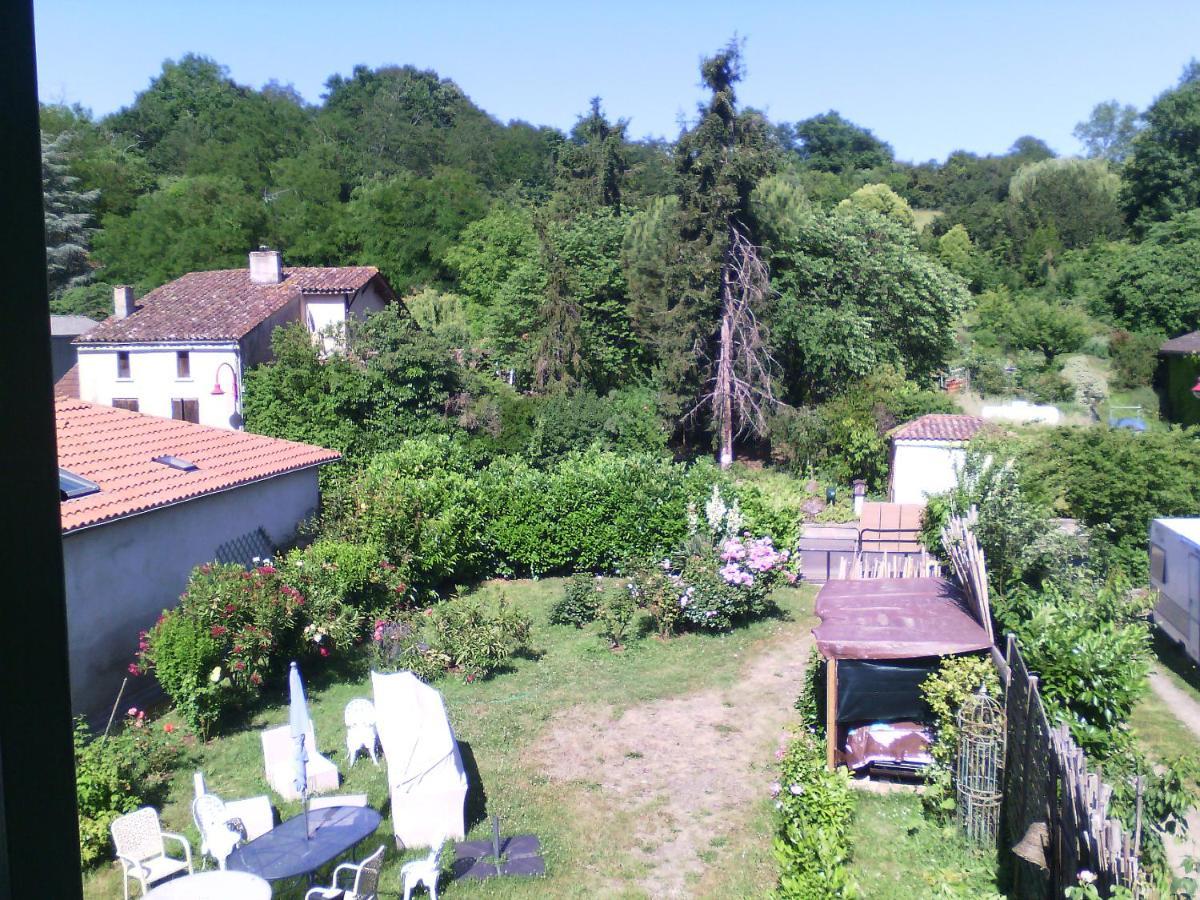 L'Ancien Patronage Affittacamere Caumont-sur-Garonne Esterno foto