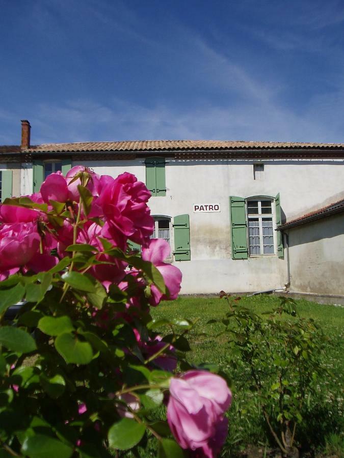 L'Ancien Patronage Affittacamere Caumont-sur-Garonne Esterno foto